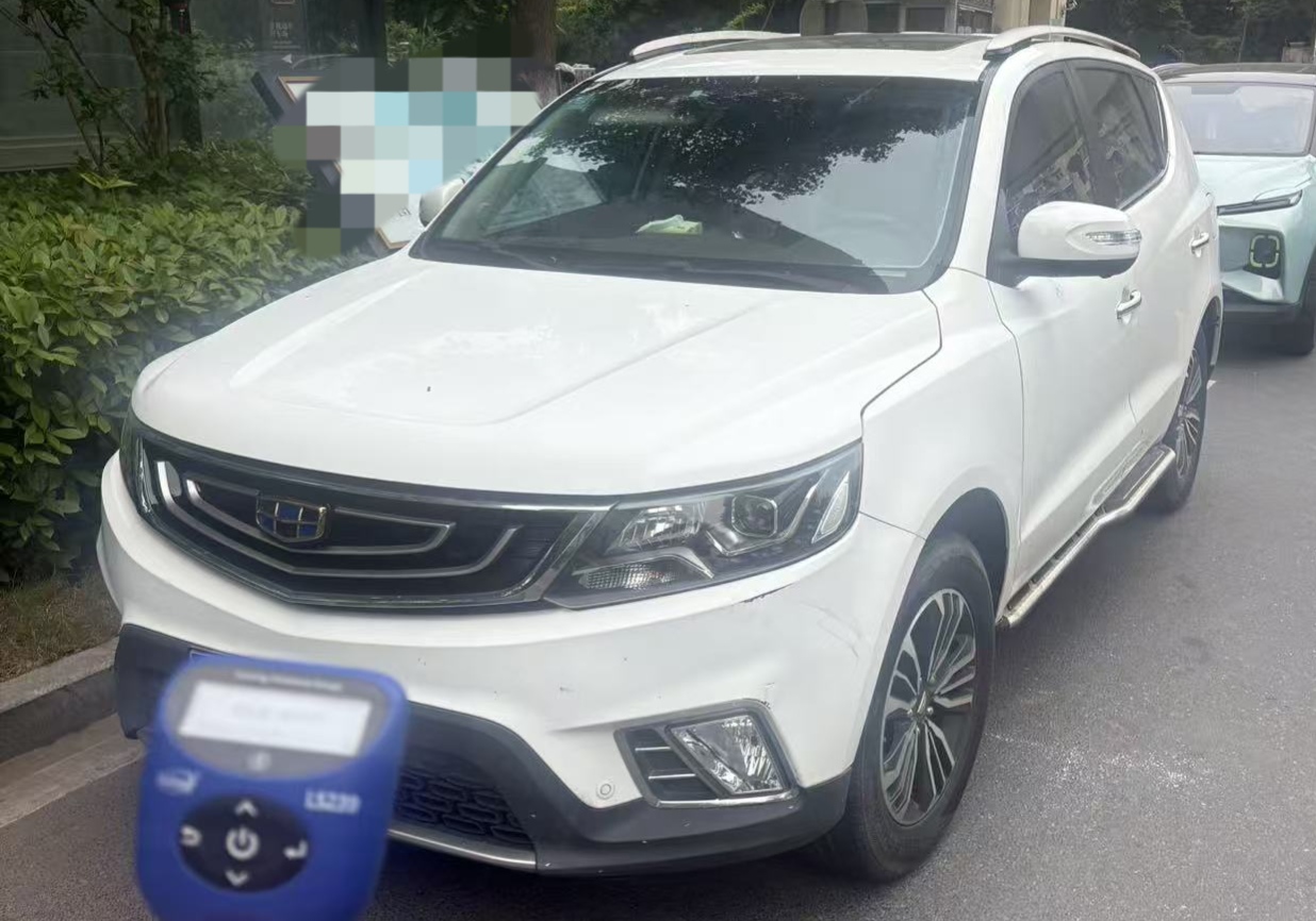 GEELY Vision X6 2016 immagine di auto 