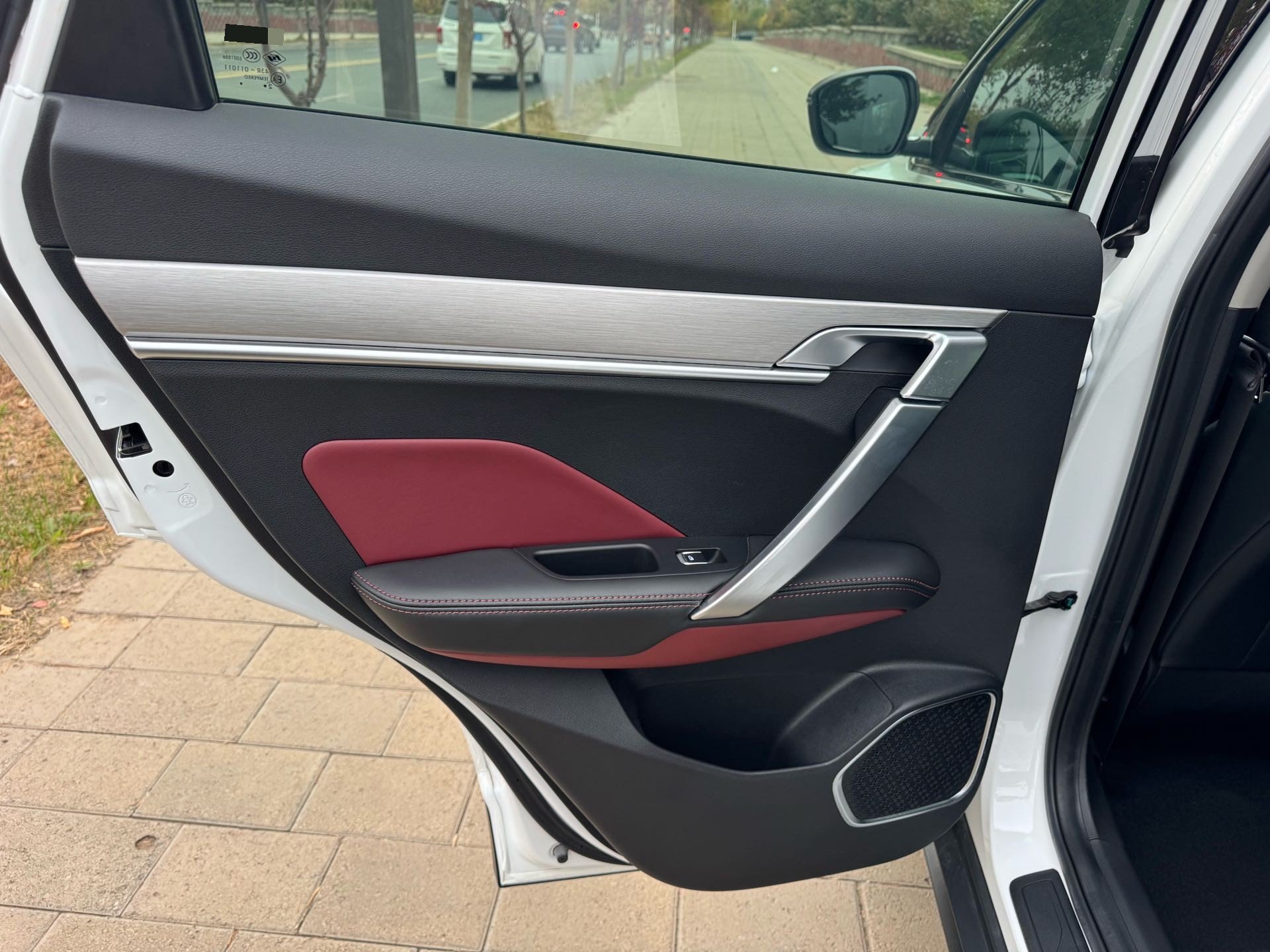 GEELY Coolray 2022 car image #10