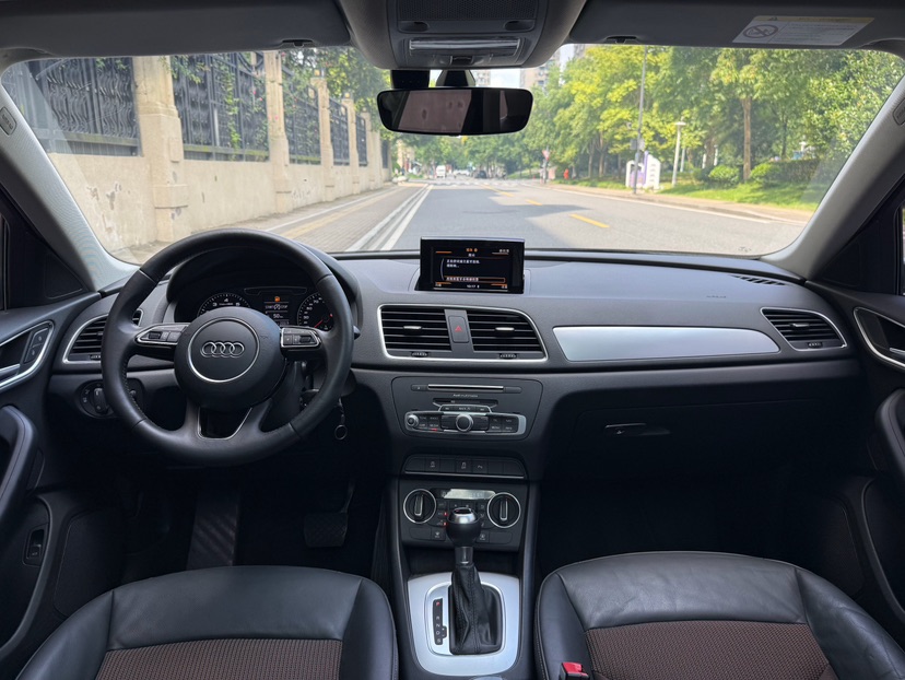 Audi Q3 2017 #8 Audi Q3 2017 car image #8