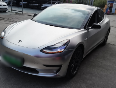 Tesla Model 3 2020 car image 