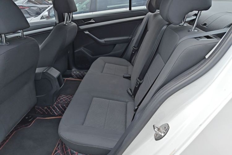 Volkswagen Lavida 2019 #17 Volkswagen Lavida 2019 car image #17