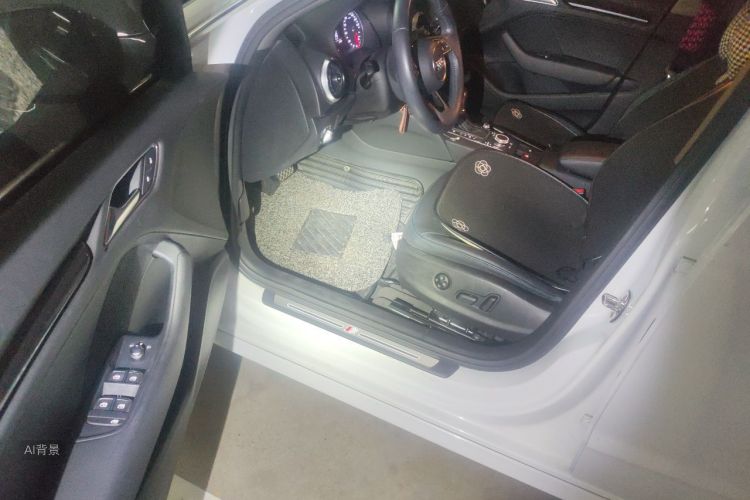 Audi A3 2017 car image #18