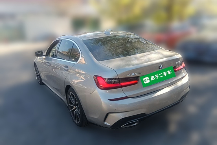 BMW 3 Series 2021 #5 BMW 3 Series 2021 صورة سيارة #5