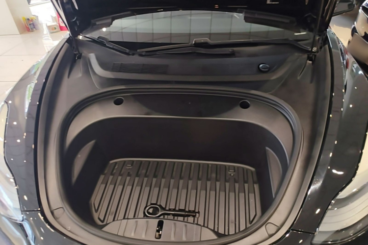 Tesla Model 3 2021 #20 Tesla Model 3 2021 car image #20