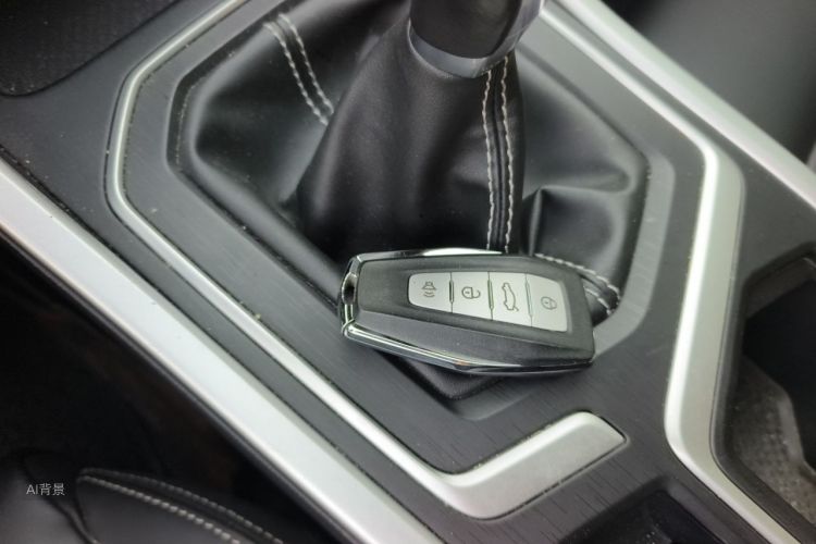 GEELY Vision X6 2020 car image #10