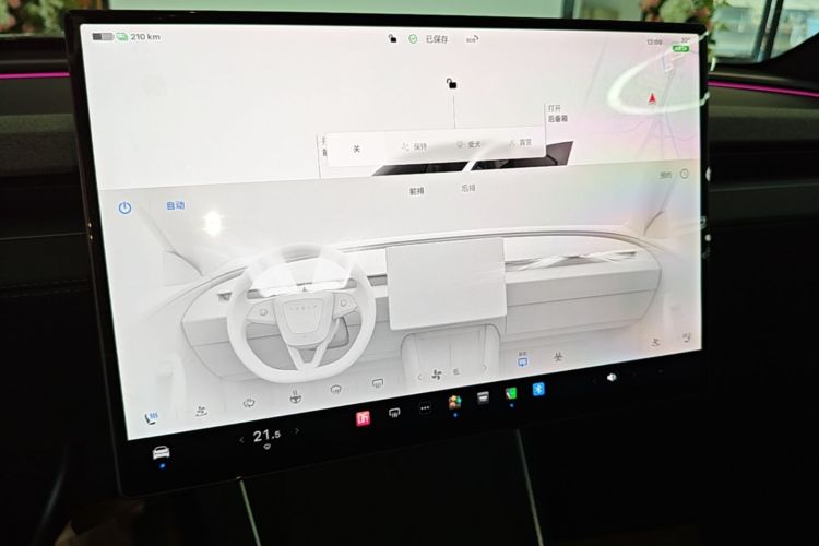 Tesla Model Y 2026 #17 Tesla Model Y 2026 car image #17