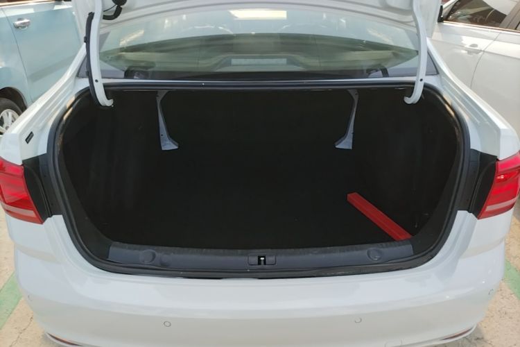 Volkswagen Lavida 2018 #19 Volkswagen Lavida 2018 car image #19
