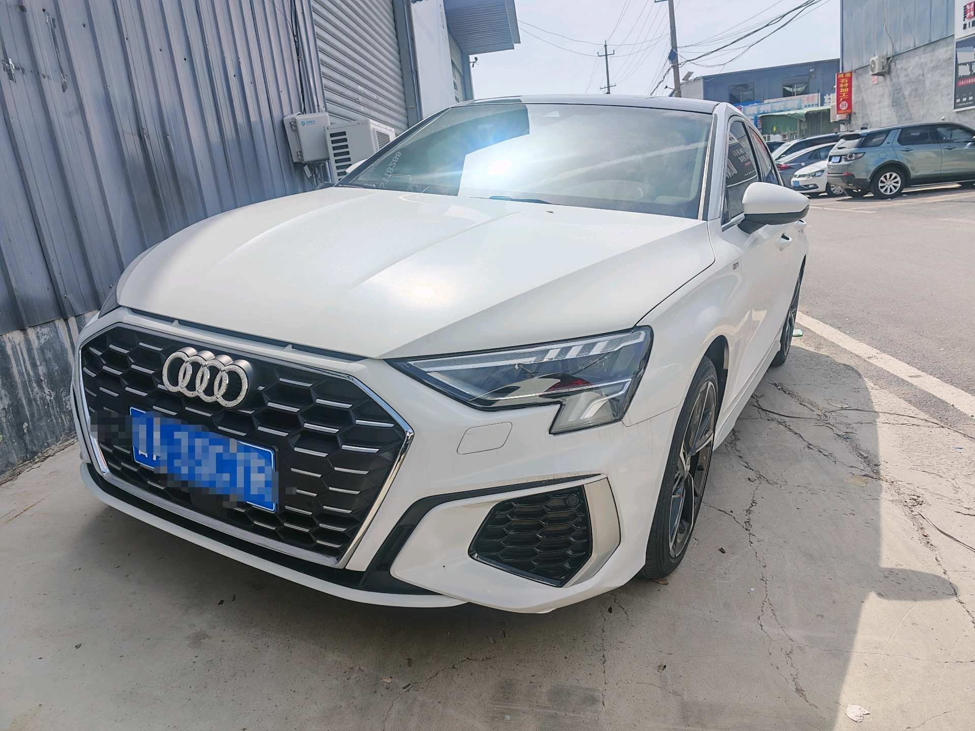 2022 2022 car image