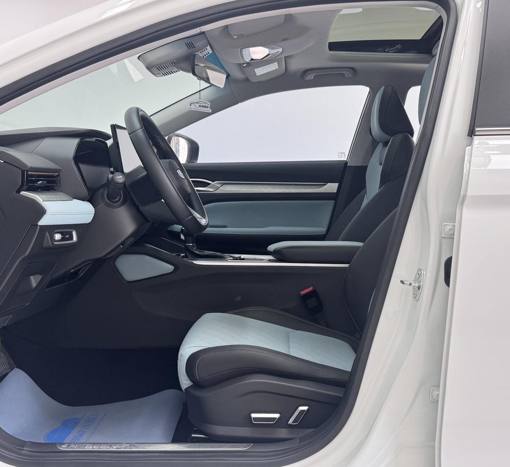 GEELY Emgrand L 2022 #19 GEELY Emgrand L 2022 صورة سيارة #19