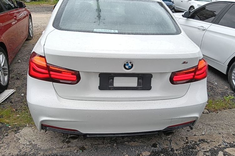 BMW 3 Series 2017 #6 BMW 3 Series 2017 car image #6