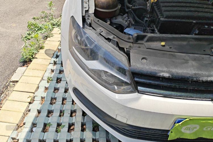 Volkswagen Polo 2015 #8 Volkswagen Polo 2015 car image #8
