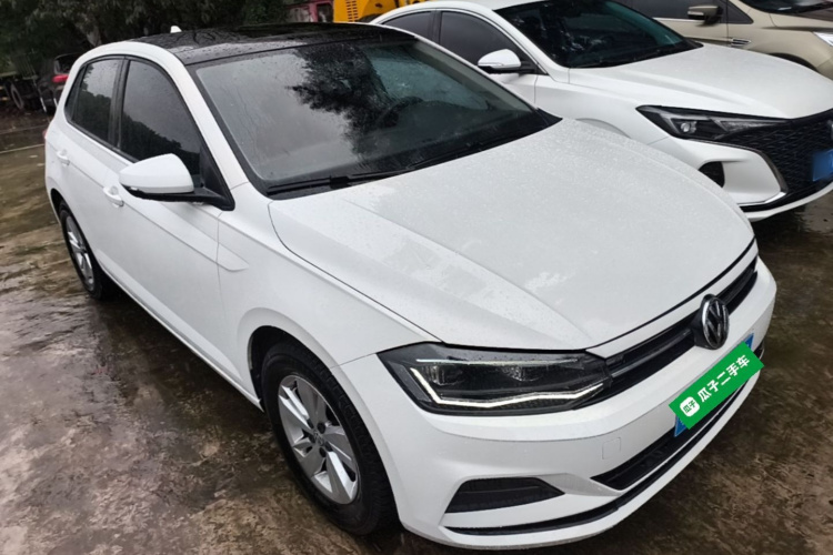 Volkswagen Polo 2020 car image #4