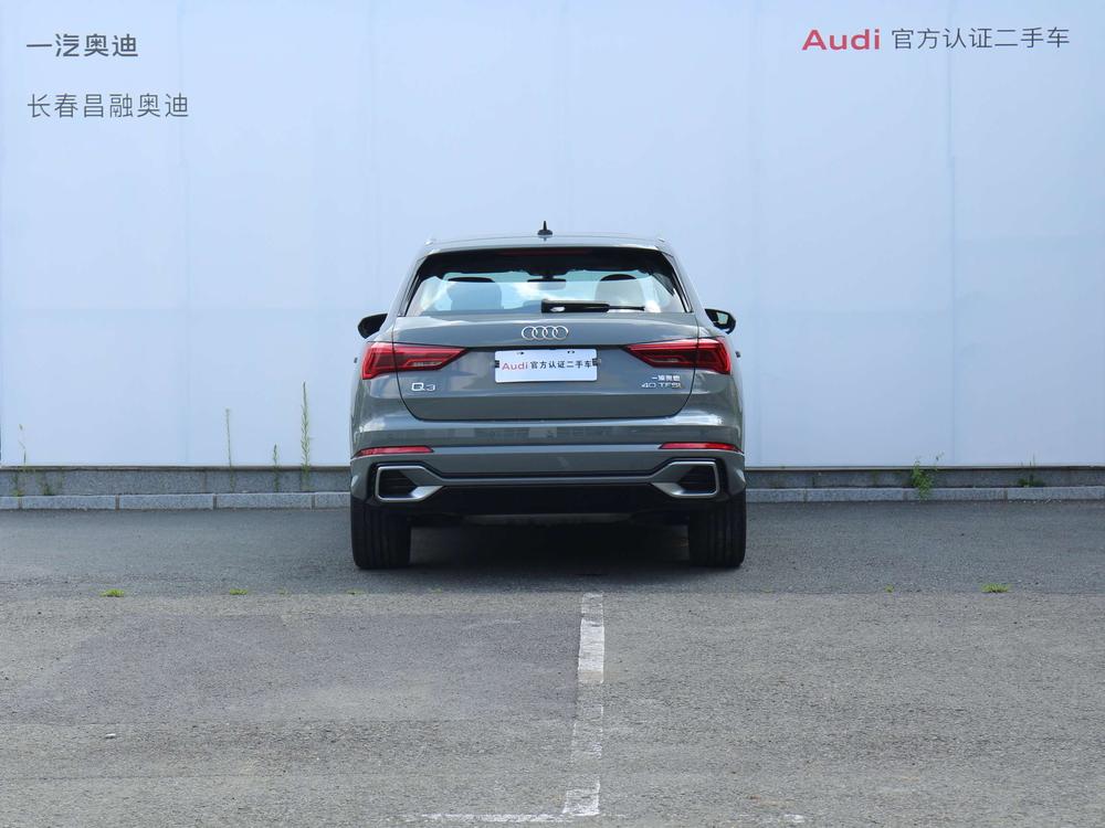 Audi Q3 2025 immagine di auto #3