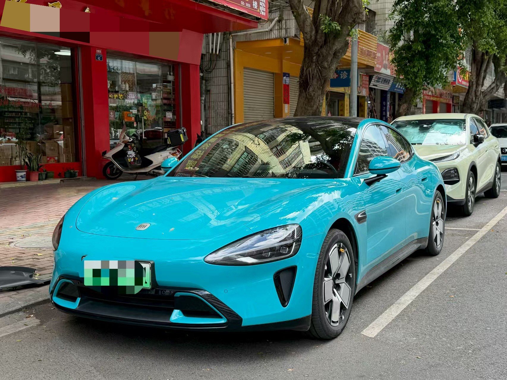 MI SU7 2024 car image 