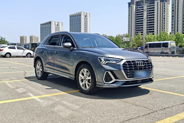 Audi Q3 2020 #4 Audi Q3 2020 car image #4