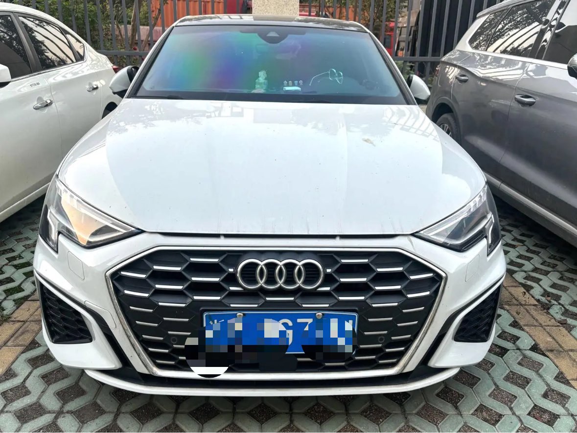 2023 image de voiture #2