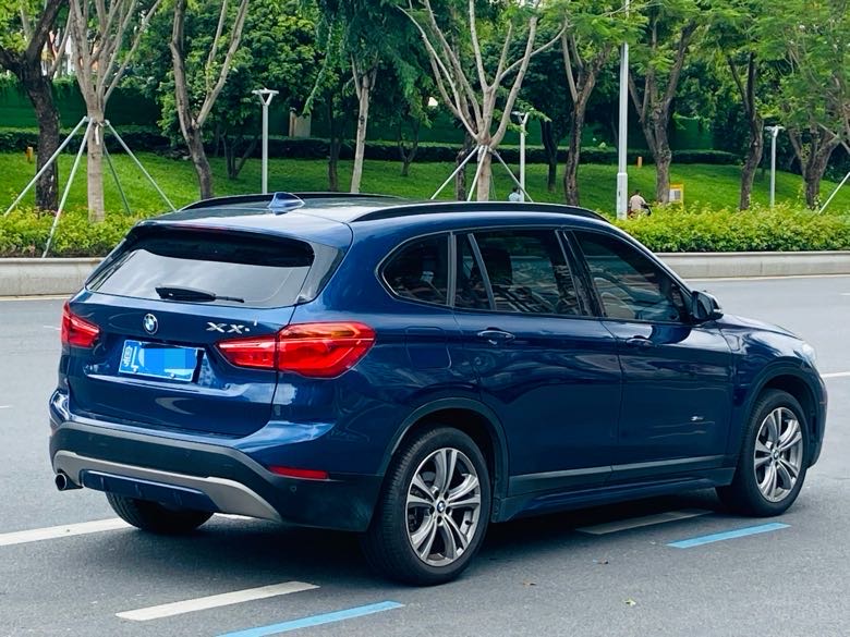 BMW X1 2018 #3 BMW X1 2018 car image #3