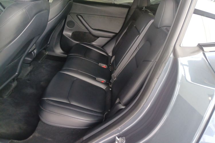Tesla Model Y 2022 #17 Tesla Model Y 2022 car image #17