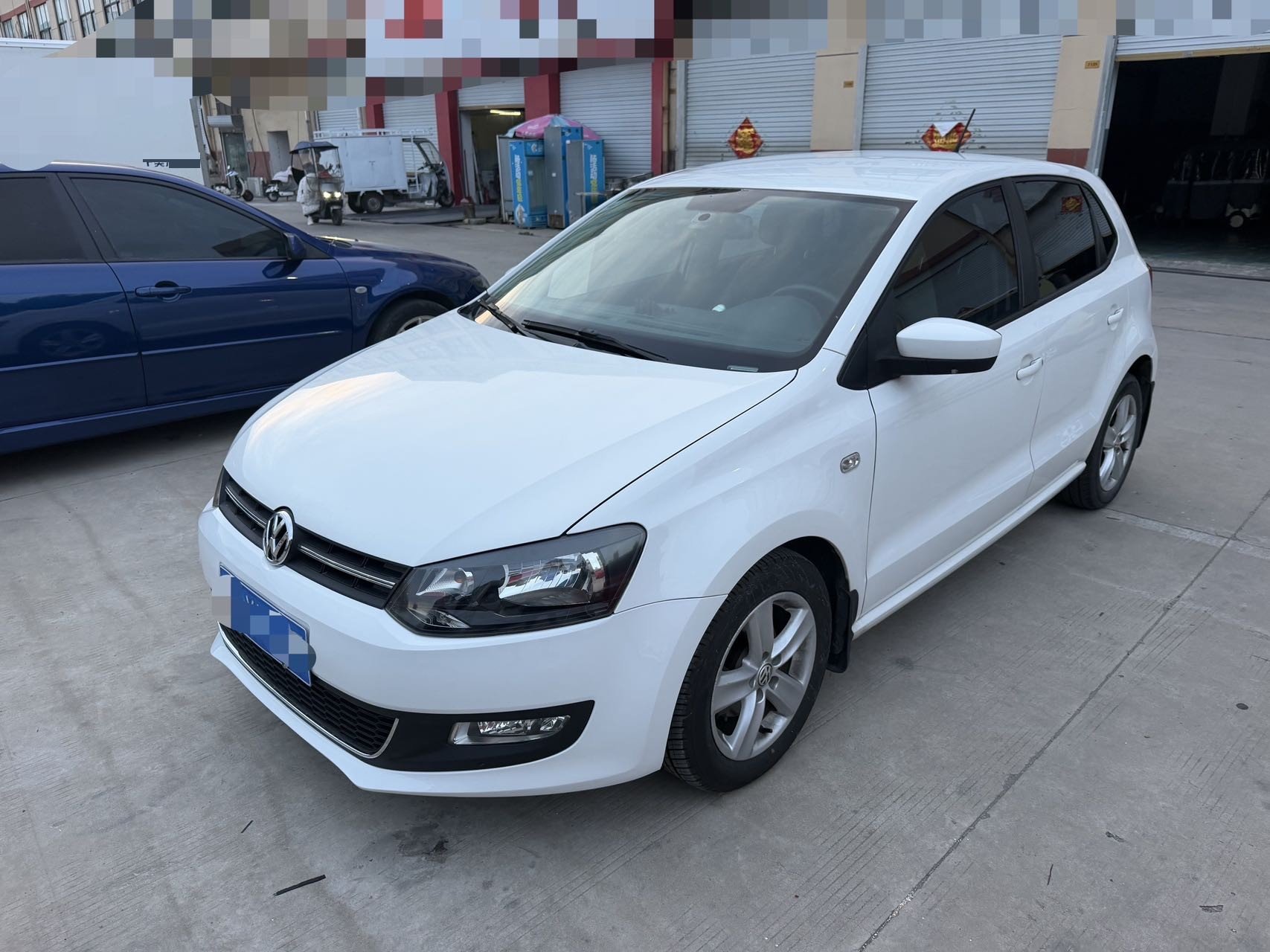 Volkswagen Polo 2012 car image 