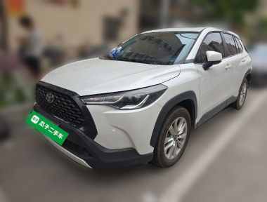 Toyota Corolla Cross 2024 immagine di auto 