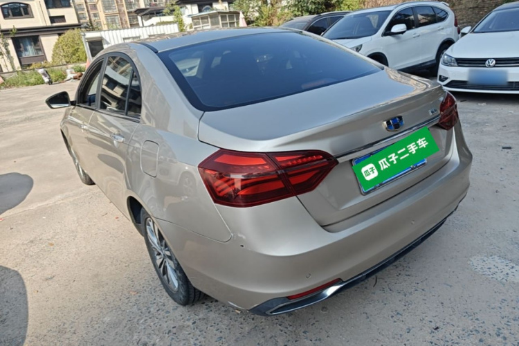 GEELY Emgrand 2018 immagine di auto #5