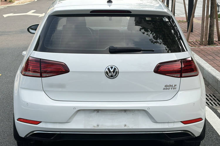 Volkswagen Golf 2020 #6 Volkswagen Golf 2020 صورة سيارة #6