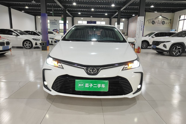 Toyota Corolla 2021 immagine di auto #3