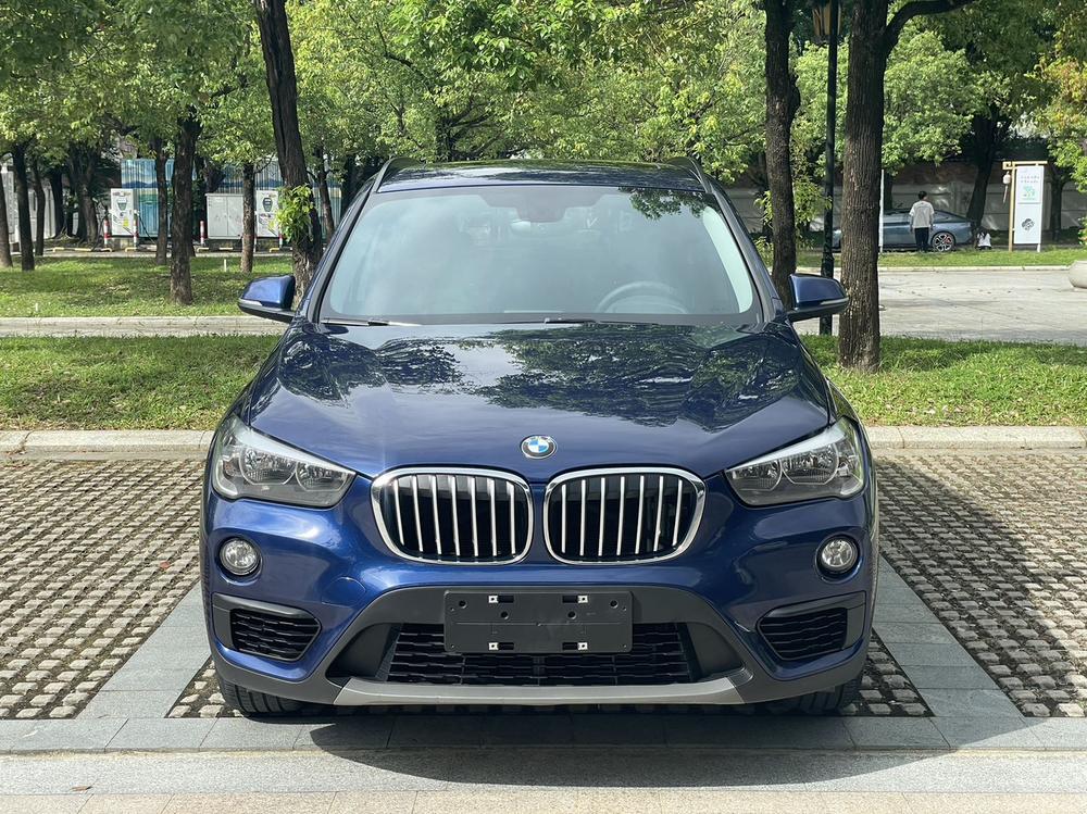 BMW X1 2019 #2 BMW X1 2019 car image #2