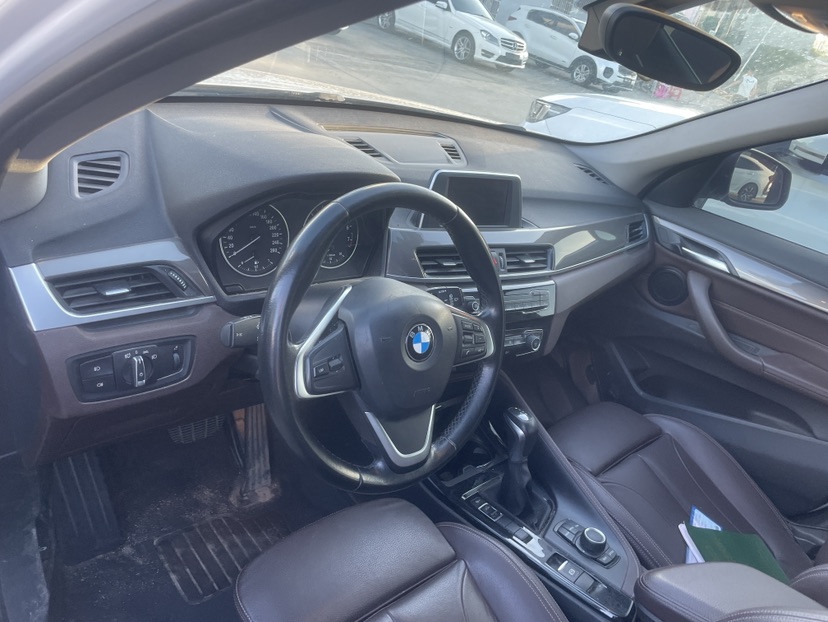 BMW X1 2017 car image #2