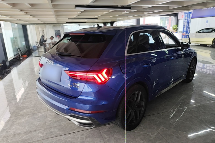 Audi Q3 2020 #7 Audi Q3 2020 car image #7