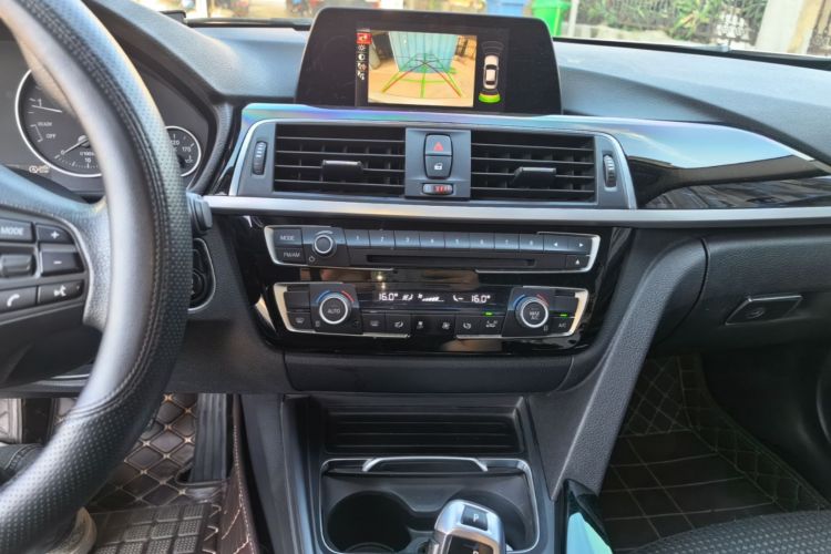 BMW 3 Series 2016 #13 BMW 3 Series 2016 car image #13
