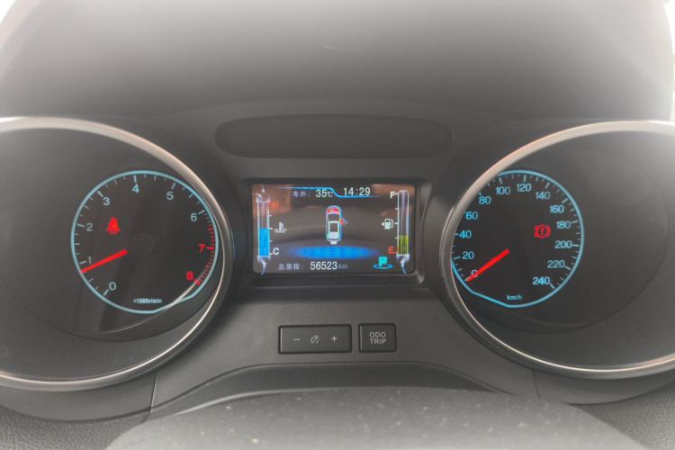 BYD Yuan 2016 #12 BYD Yuan 2016 car image #12