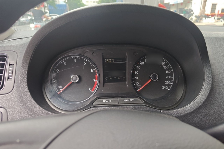 Volkswagen Polo 2018 #16 Volkswagen Polo 2018 car image #16