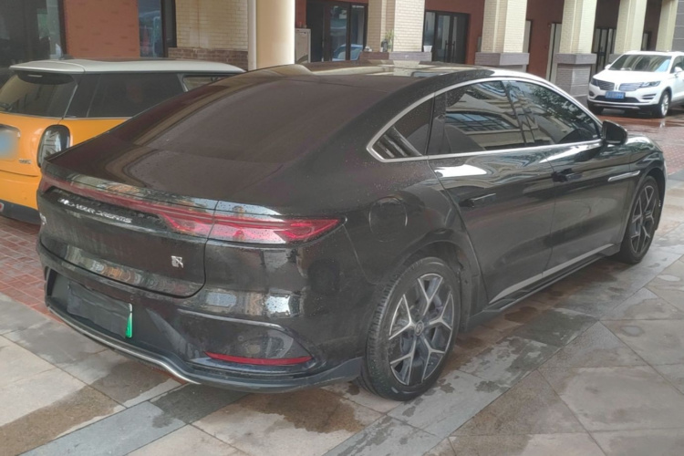 BYD Han 2024 #7 BYD Han 2024 car image #7