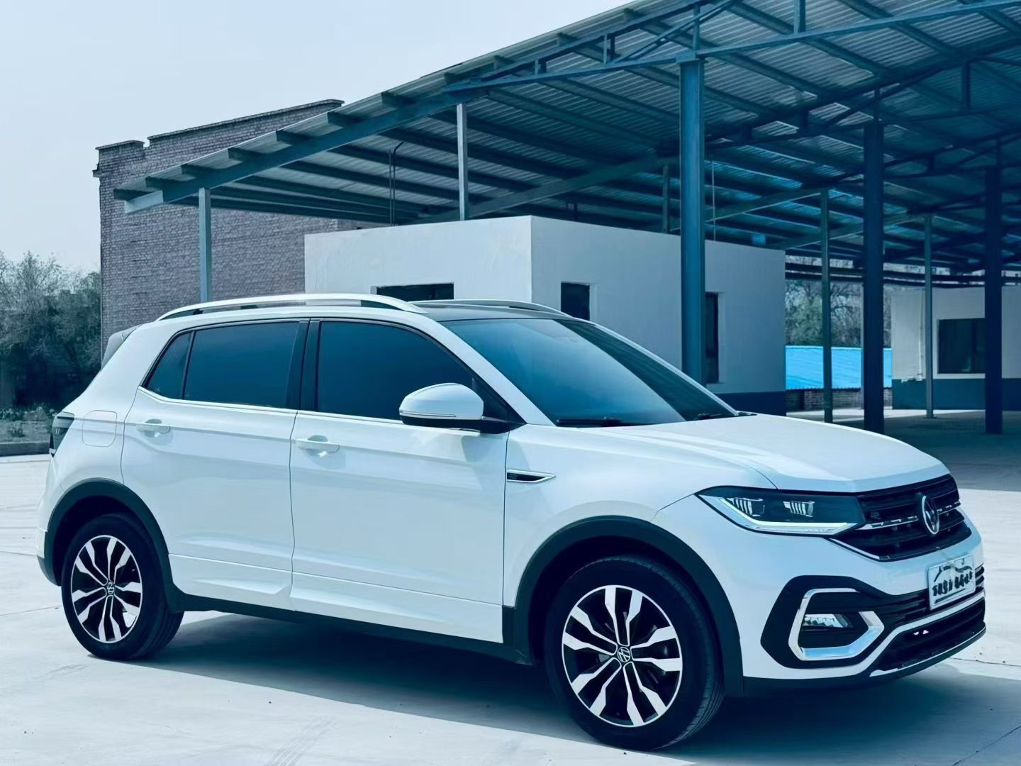 Volkswagen Tacqua 2021 car image #2