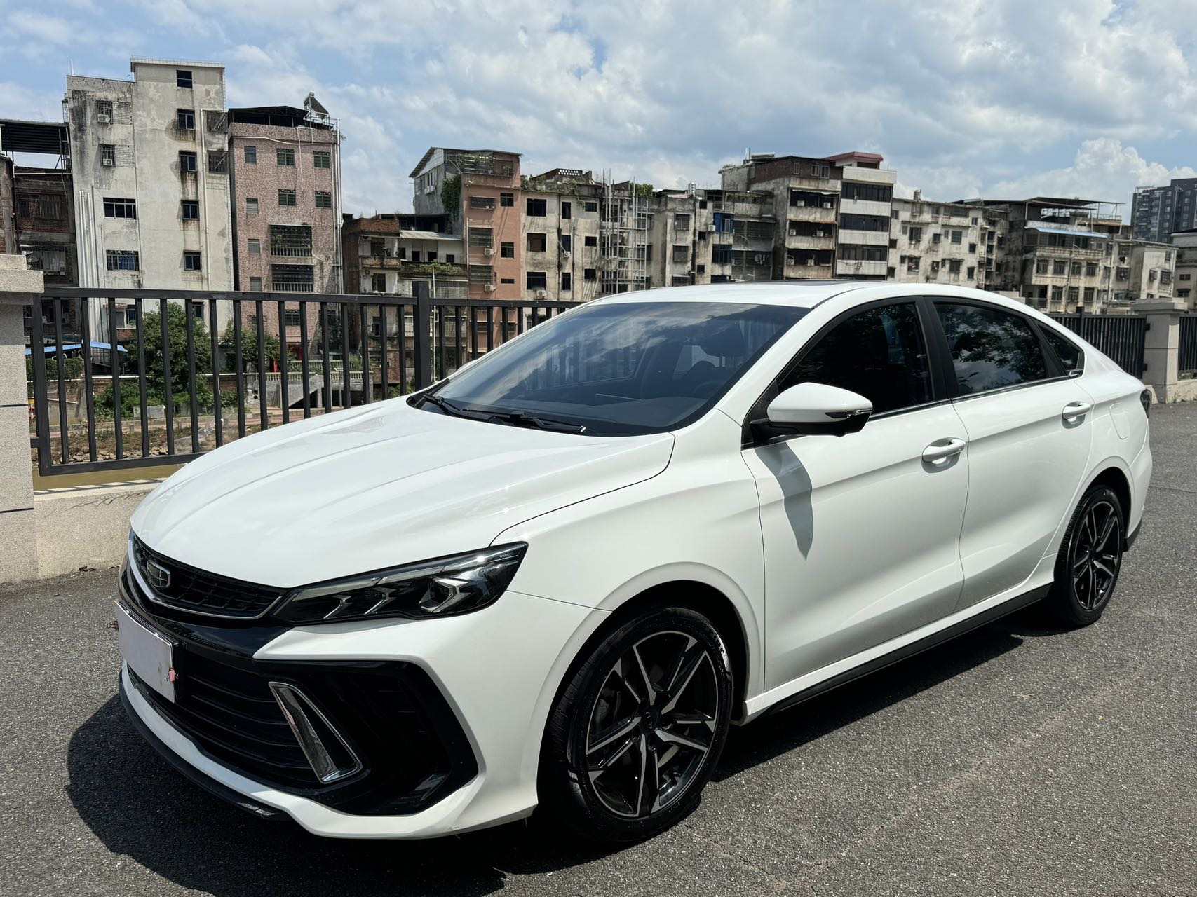 GEELY Binray 2023 car image 