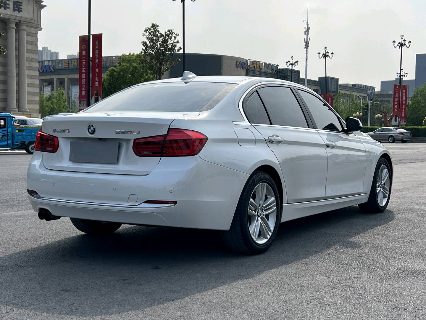 BMW 3 Series 2017 image de voiture #11