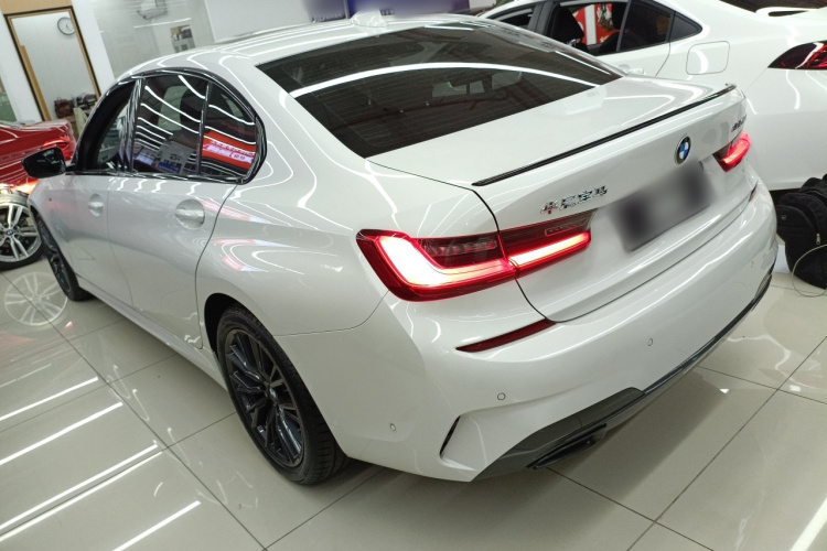 BMW 3 Series 2021 imagen de coche #5