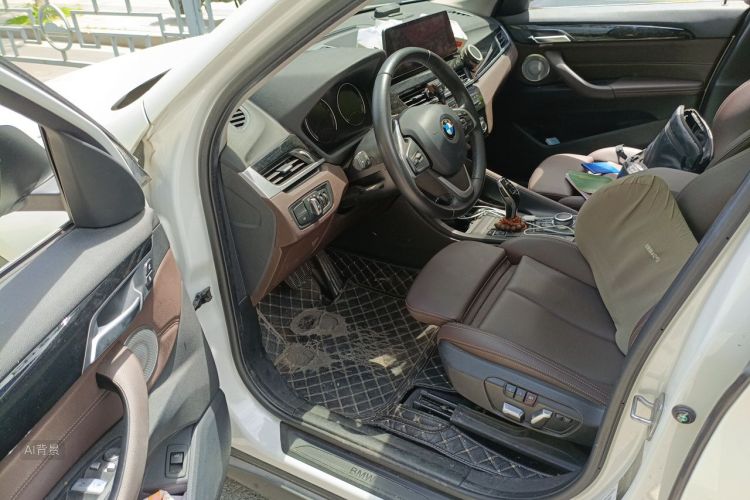 BMW X1 2020 car image #18