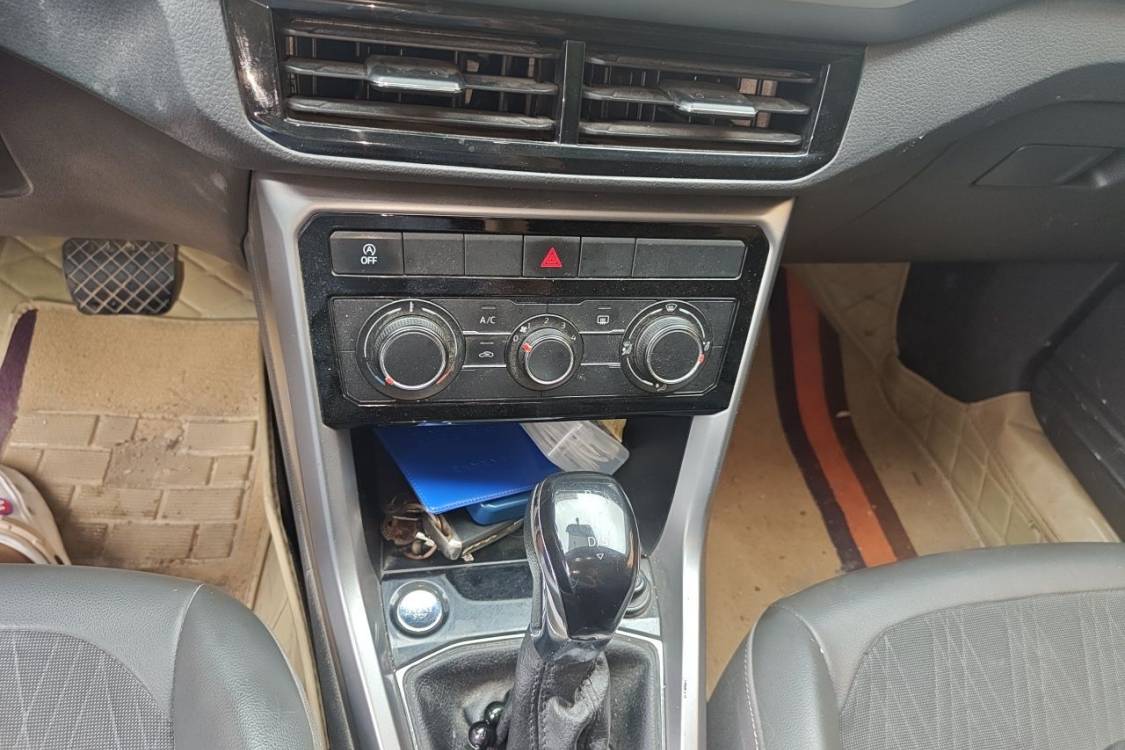 Volkswagen T-Cross 2020 #26 Volkswagen T-Cross 2020 immagine di auto #26