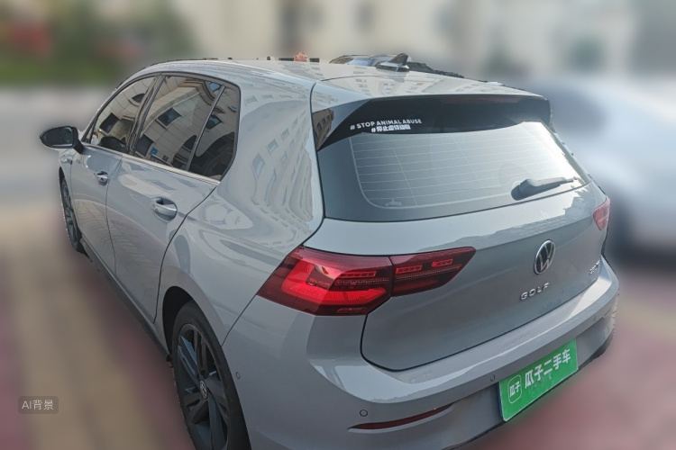 Volkswagen Golf 2024 car image #5