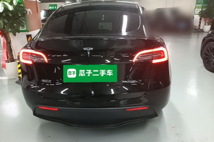 Tesla Model Y 2023 #6 Tesla Model Y 2023 immagine di auto #6