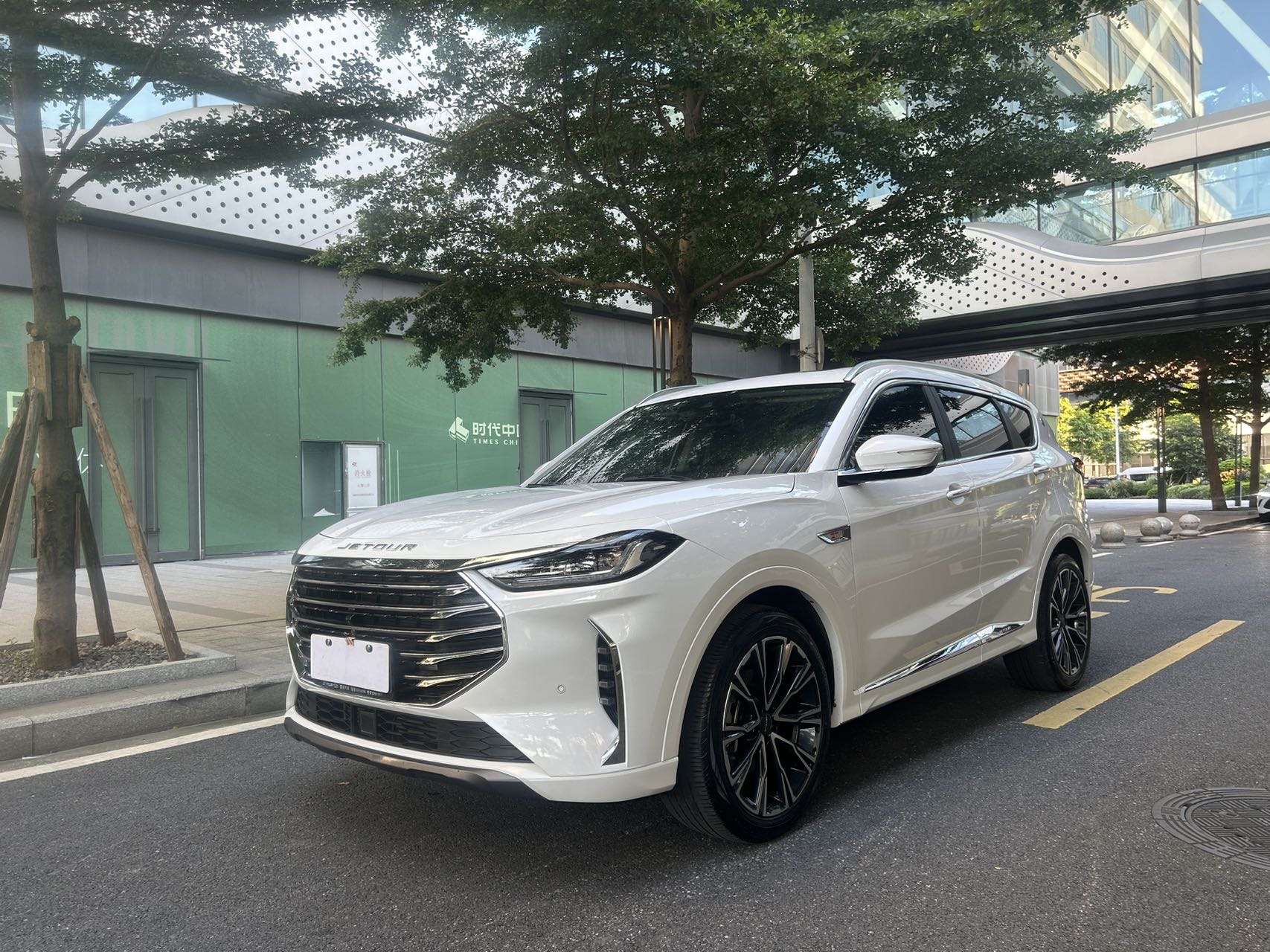 Jetour X70 PLUS 2022 car image 