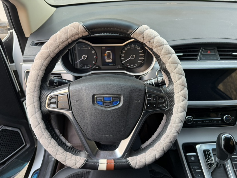 GEELY Emgrand GS 2018 car image #6