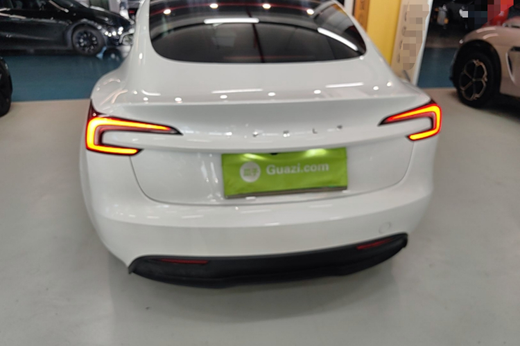 Tesla Model 3 2025 #6 Tesla Model 3 2025 car image #6