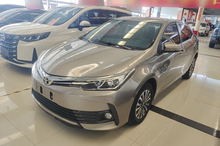 Toyota Corolla 2019 #2 Toyota Corolla 2019 car image #2