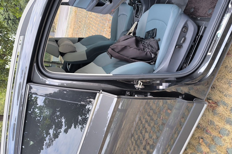 Volkswagen Tharu 2024 #21 Volkswagen Tharu 2024 immagine di auto #21
