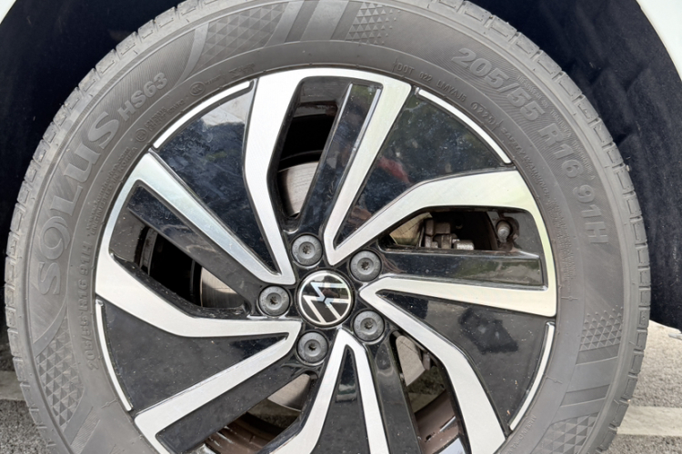 Volkswagen Lavida 2025 #6 Volkswagen Lavida 2025 car image #6