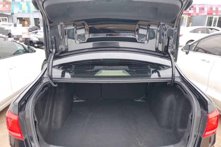 Volkswagen Lavida 2016 car image #19