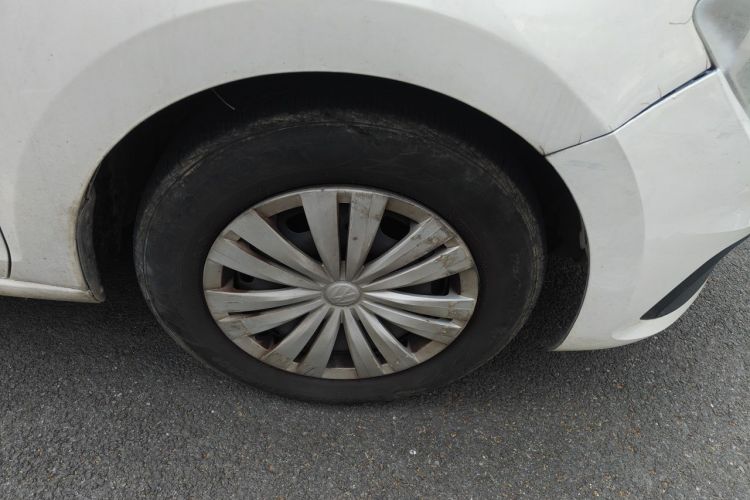 Volkswagen Santana 2017 #9 Volkswagen Santana 2017 car image #9
